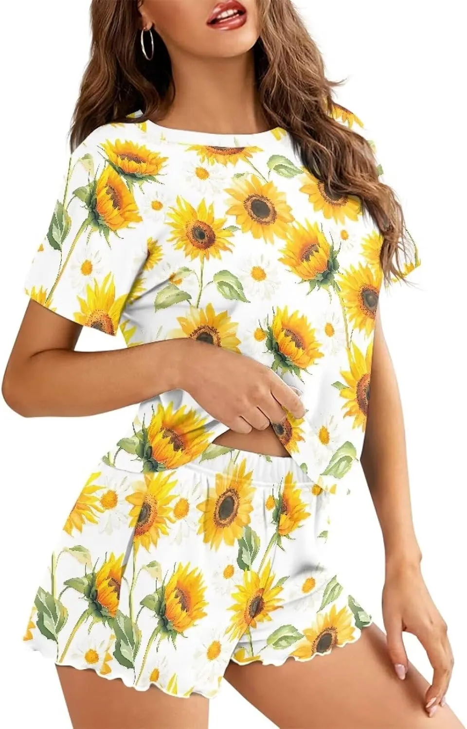 2 Piece Women's Pajamas Set Summer Short Sleeve Loungewear Top and Ruffle Shorts Elastic Waist Sleepwear Suit