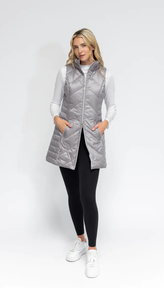 chevron quilted vest in fossil