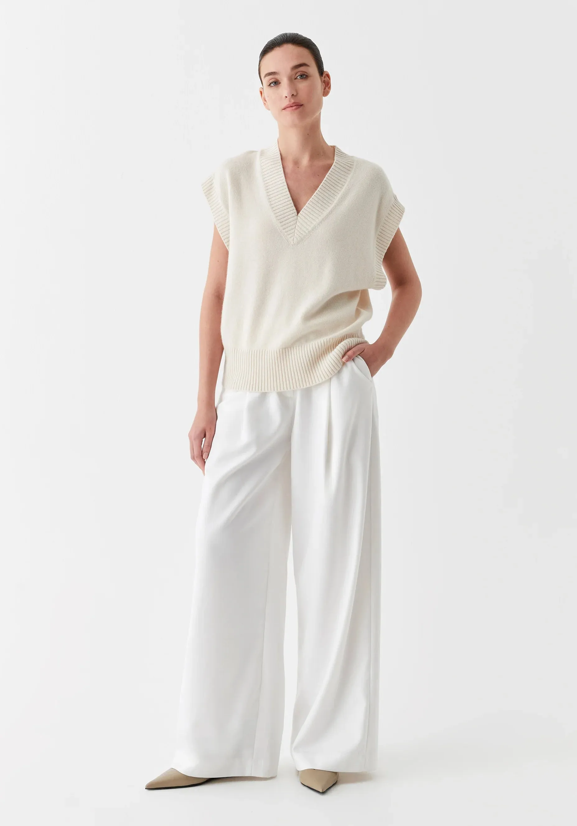 Morrison - Avon Knit Vest - Milk